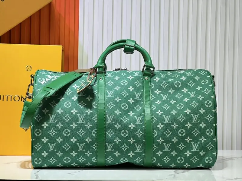 louis vuitton sac de voyage s_124a573